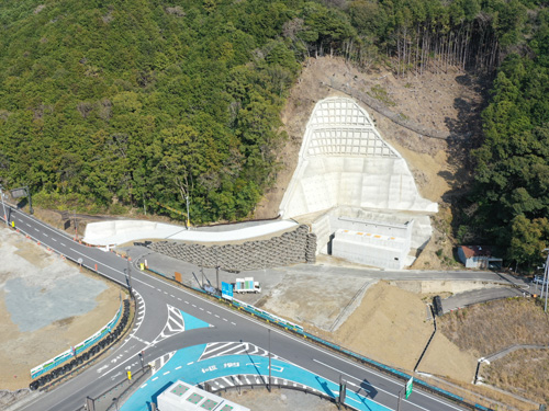 すさみ串本道路江住川橋Ａ２下部工事
